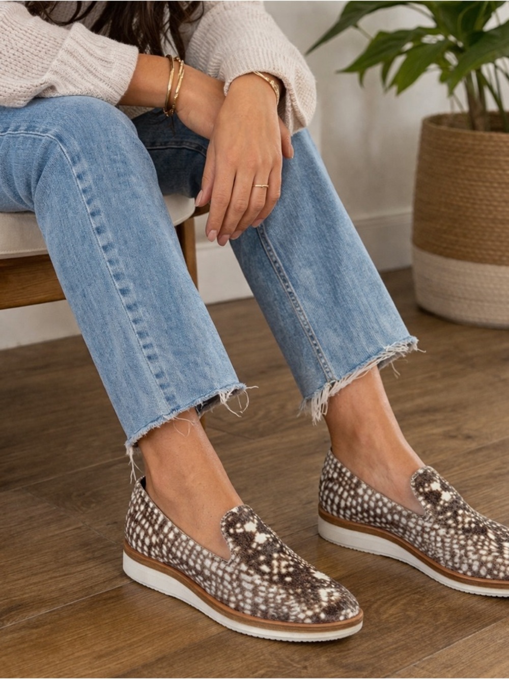 Free People Brown Snakeskin Loafers 05-0171